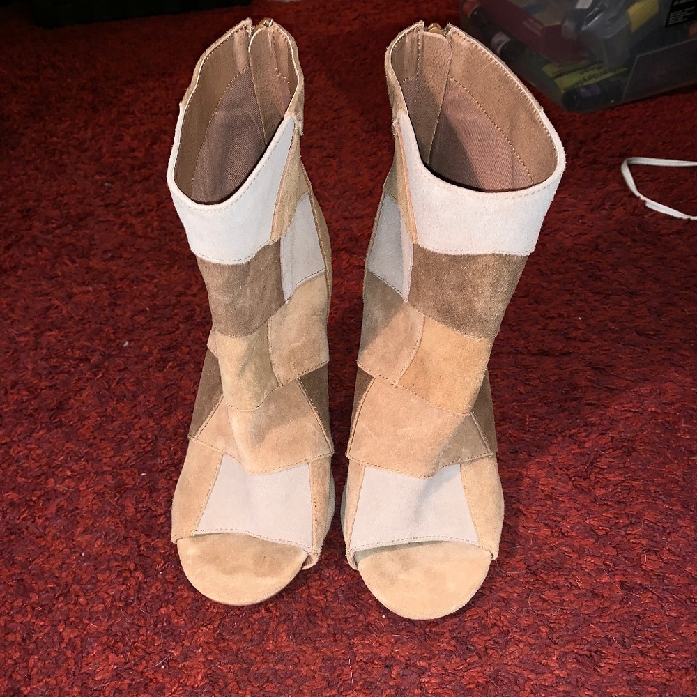 Torrid Nwot Open Toe Patchwork Suede Booties - image 1
